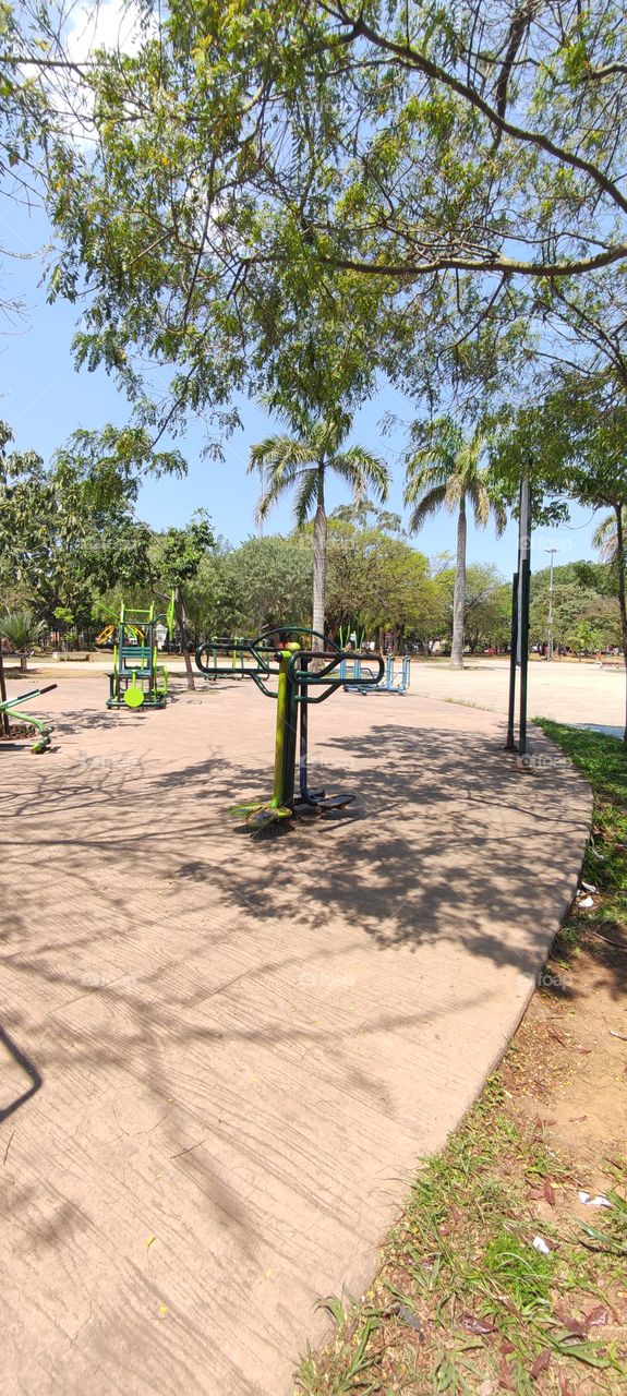 praça de exercícios