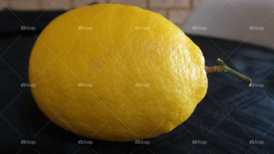 yellow lemon