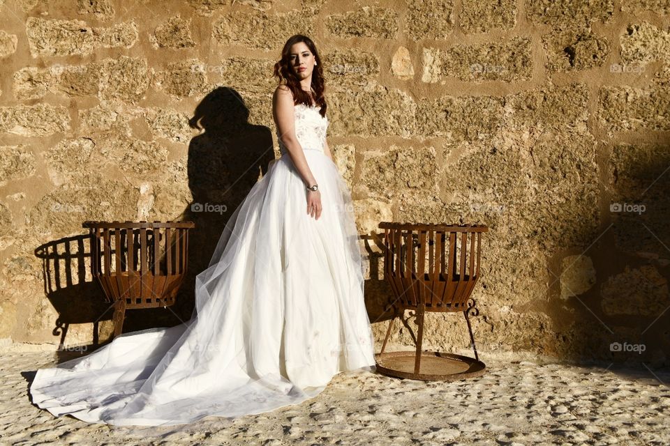 Traje de novias, tercera feria de bodas, Belmonte, Cuenca, España-Bridal gown, third wedding fair, Belmonte, Cuenca, Spain