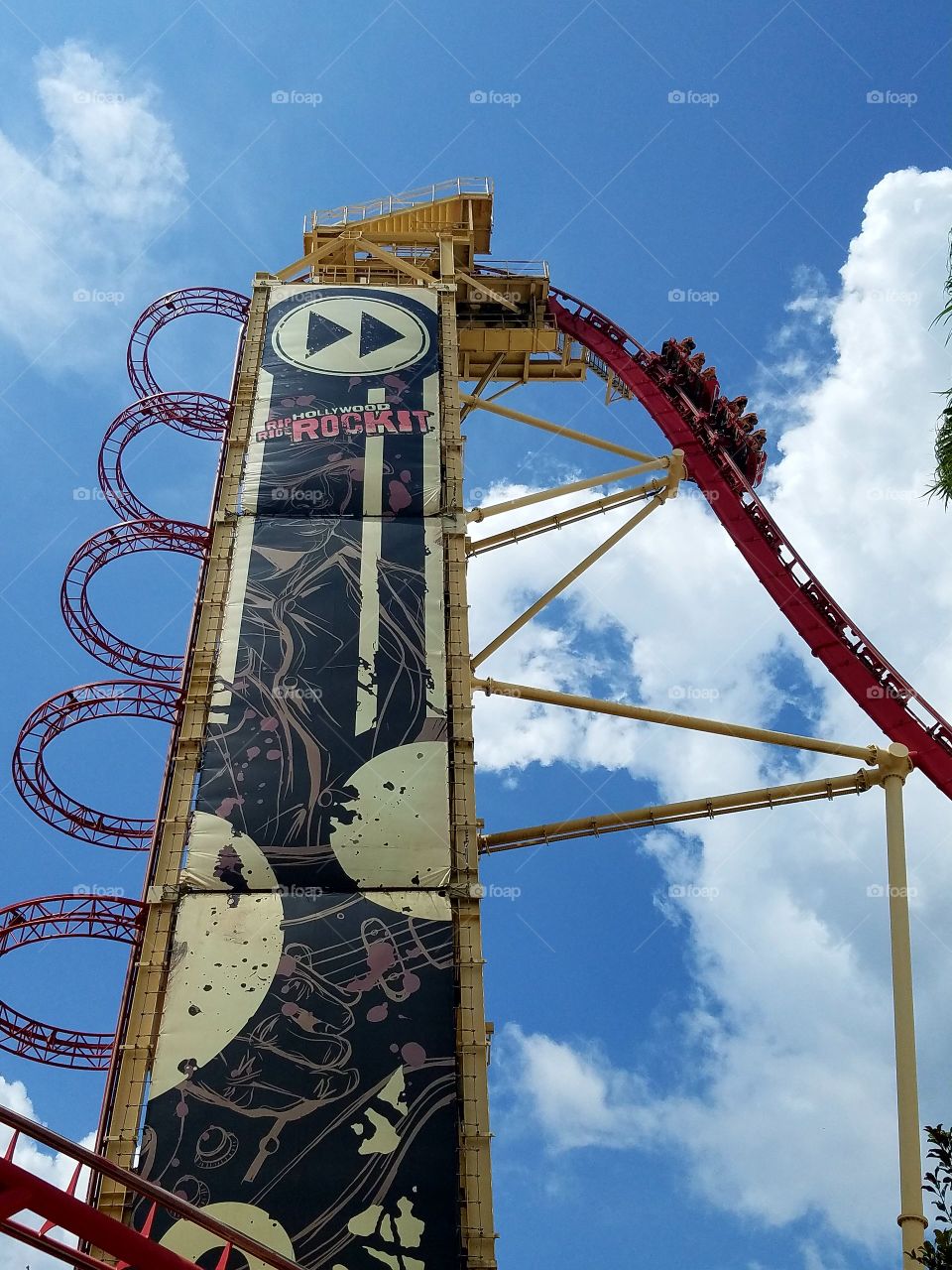 Rip Rocket: Universal Studios