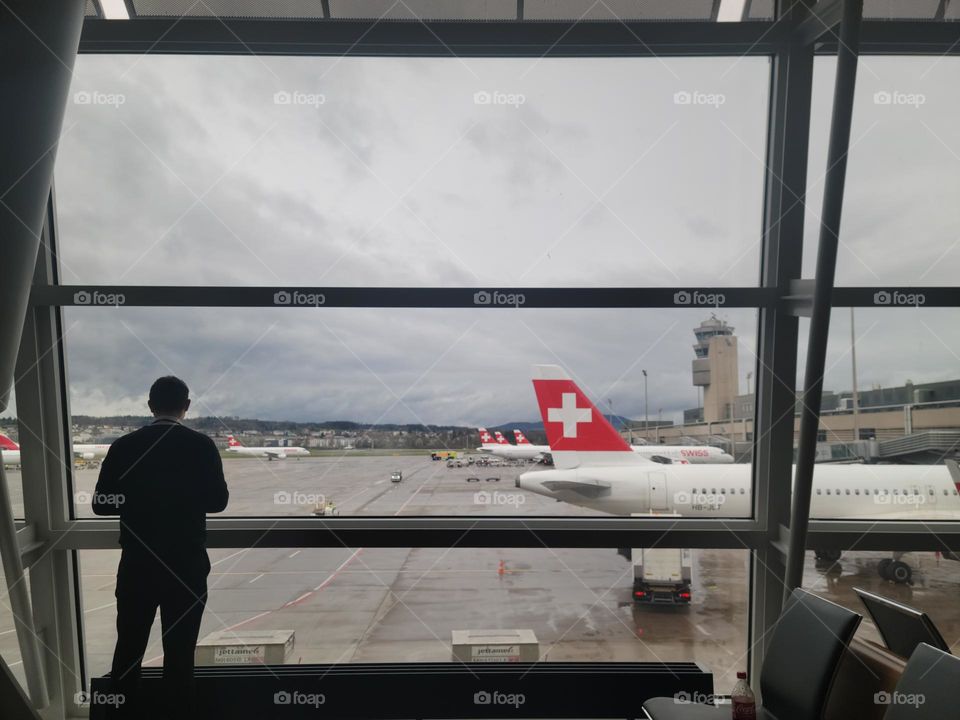 Break time for airport worker