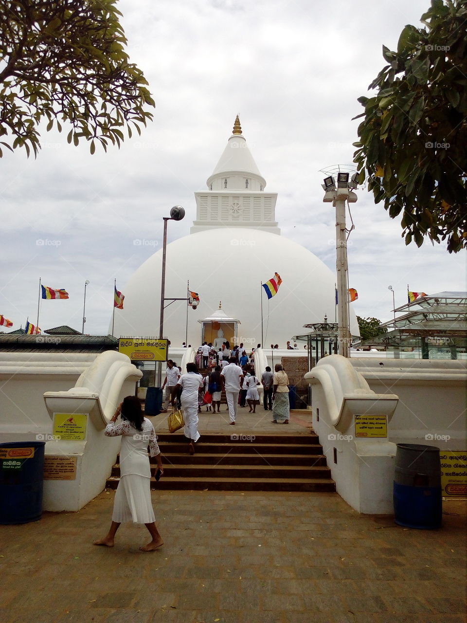 kiri wehera stupa