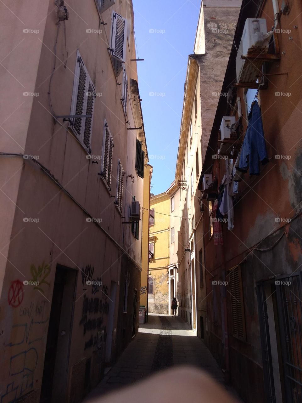 Colors of 2021: Ultimate Gray & Illuminating