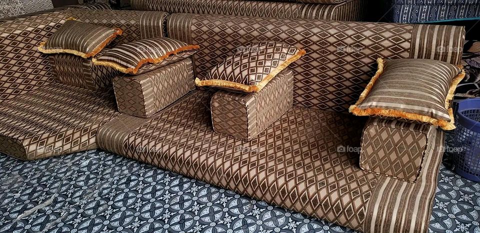 A very beautiful picture, and there is no better picture than it. There is no better picture of green herbs and colorful, red and white roses than it. Glory be to God, the natural and picturesque view, and there is no more