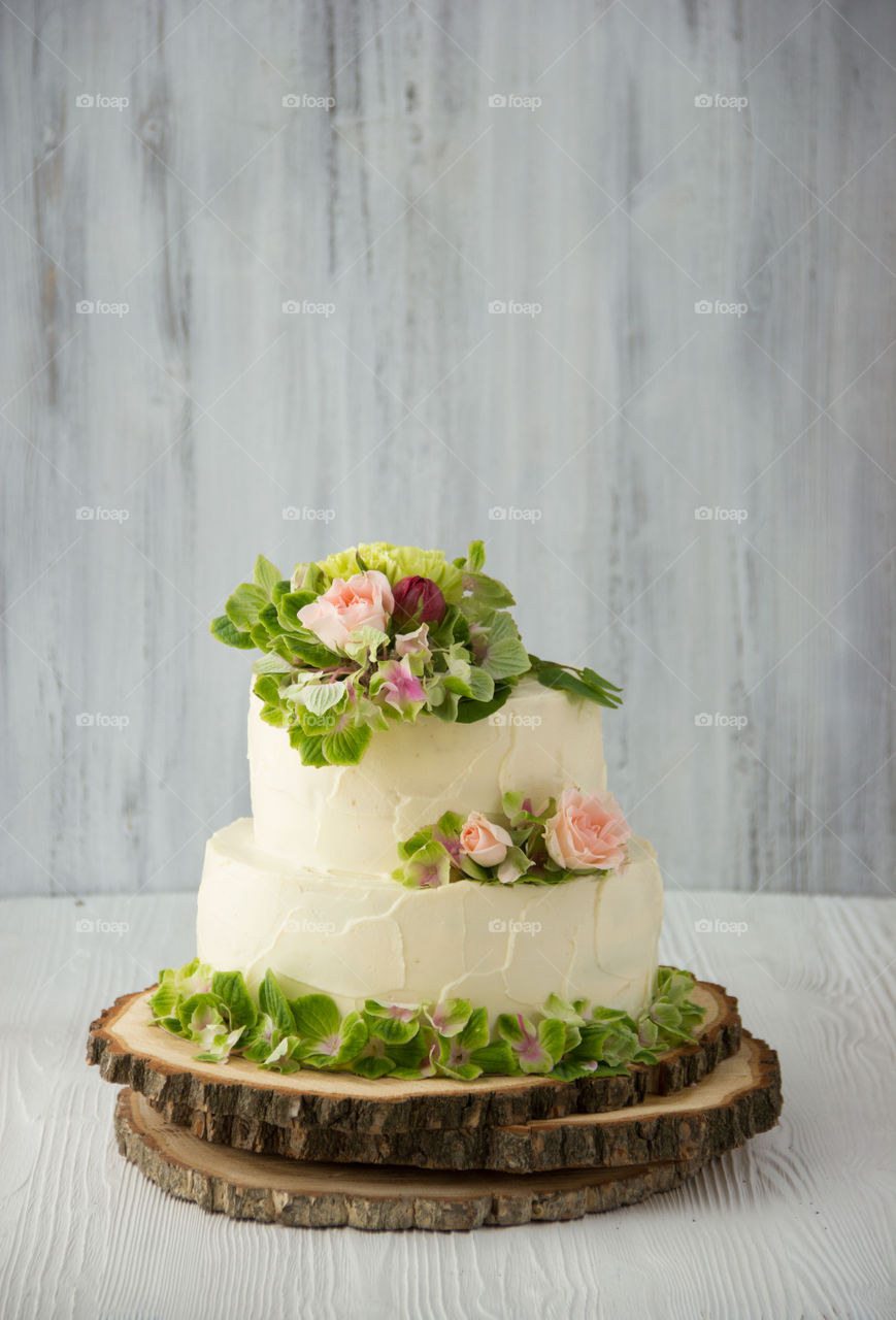 big wedding floral cake
