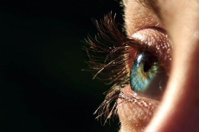 Blue eye macro 