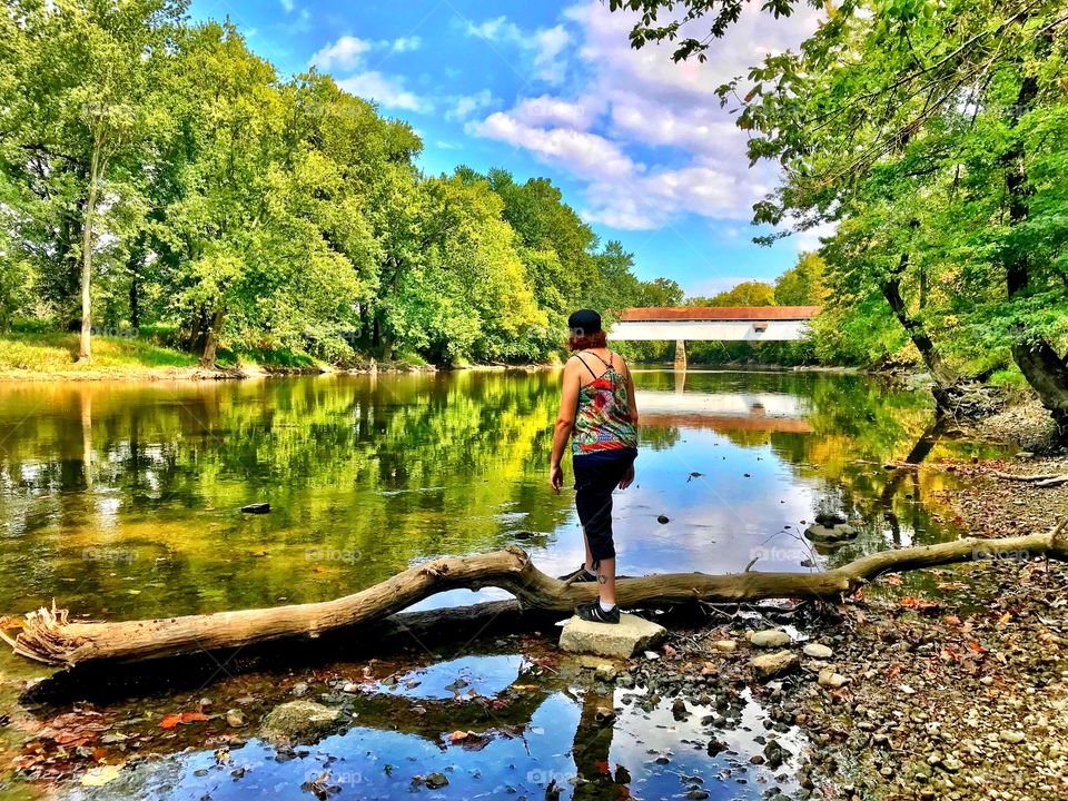 Looking at Potter’s covered bridge in Indiana 