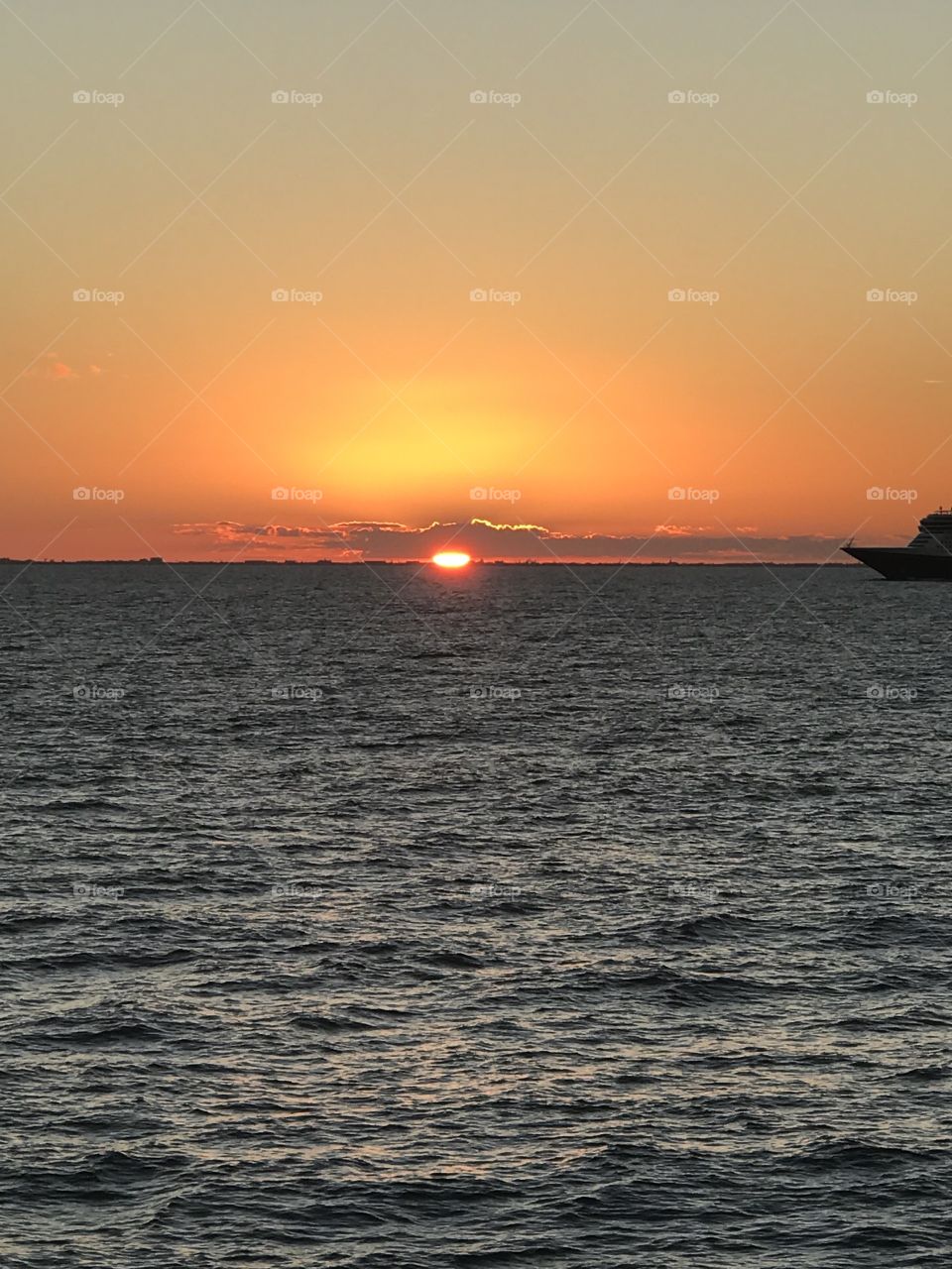 Sunset ocean boat evening 