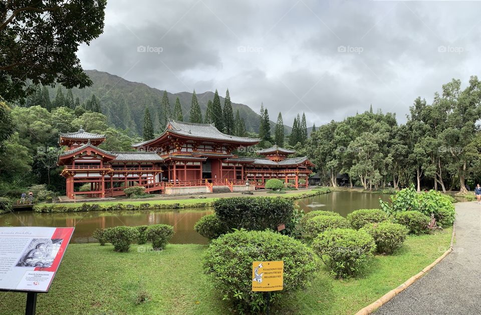 Byodo Temple in Hawaii 