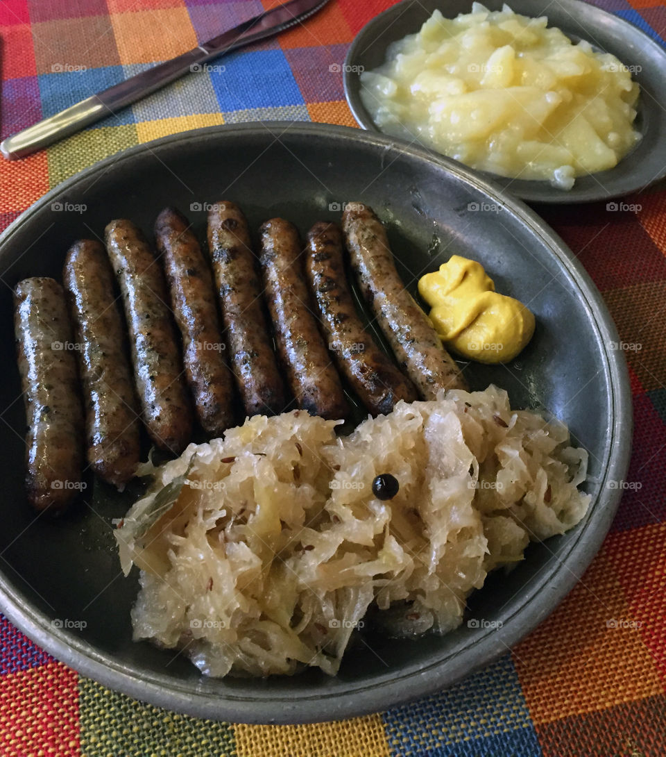 Nuremberg Sausages, Kraut & Potato Salad