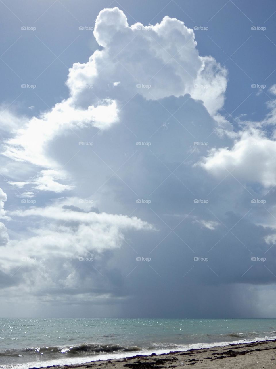 Thunderstorm over the beach in Florida 