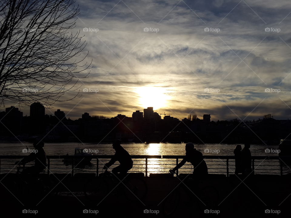 everyone enjoying the winter sun and going about their Sunday afternoon