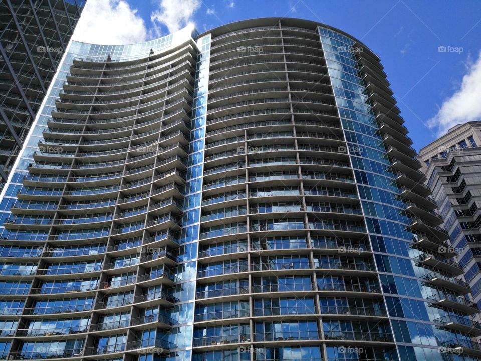 sky scraper reflection