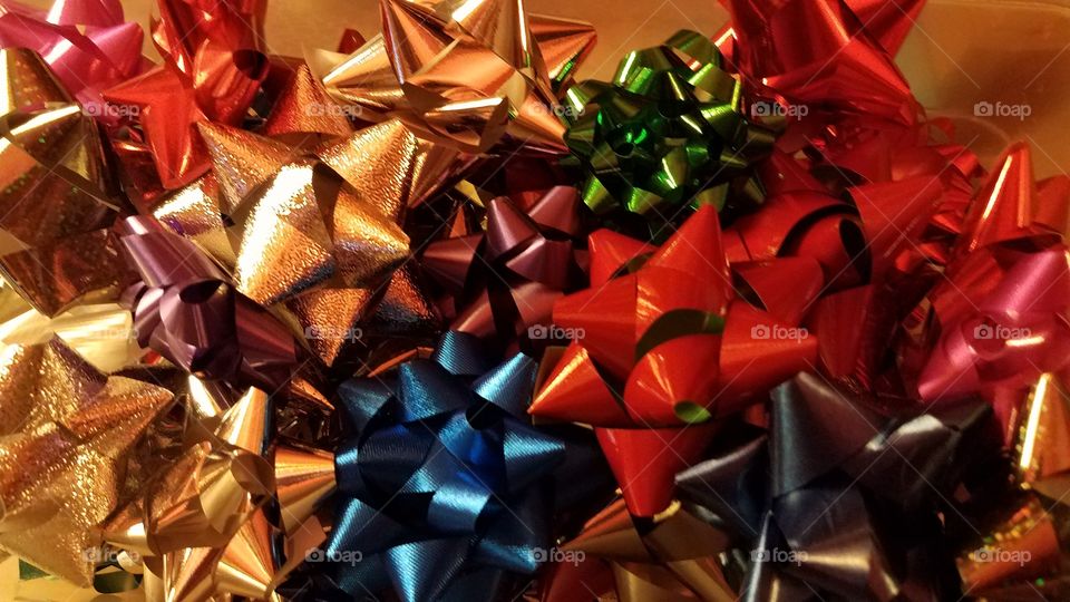 Colorful bows