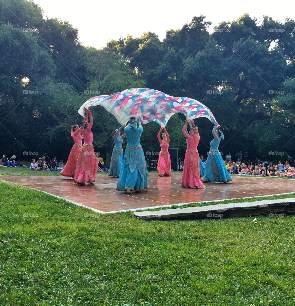 Traditional Armenian Folk Dance 