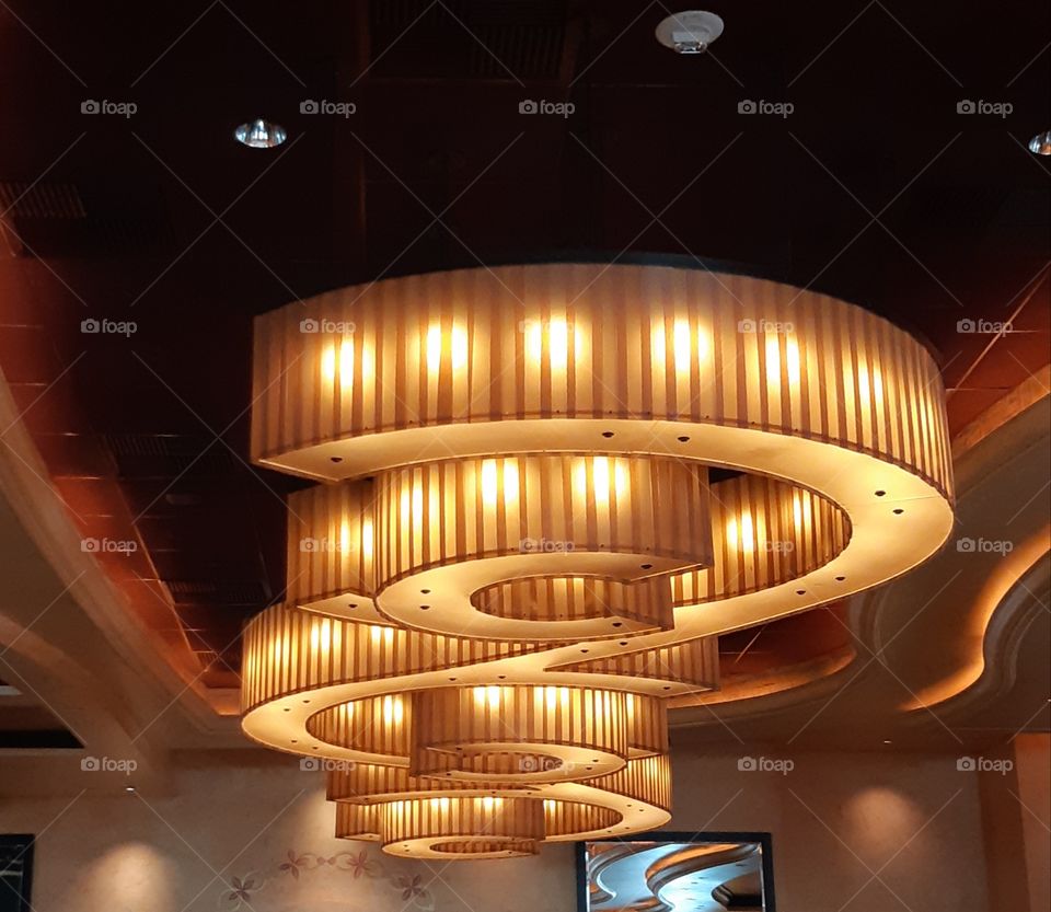 Exotic ceiling lamp