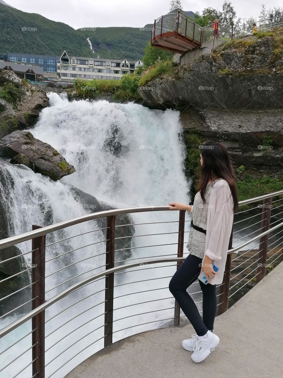 Woterfall and mountains