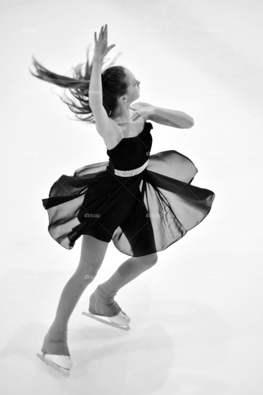 figure skating, girl dancing