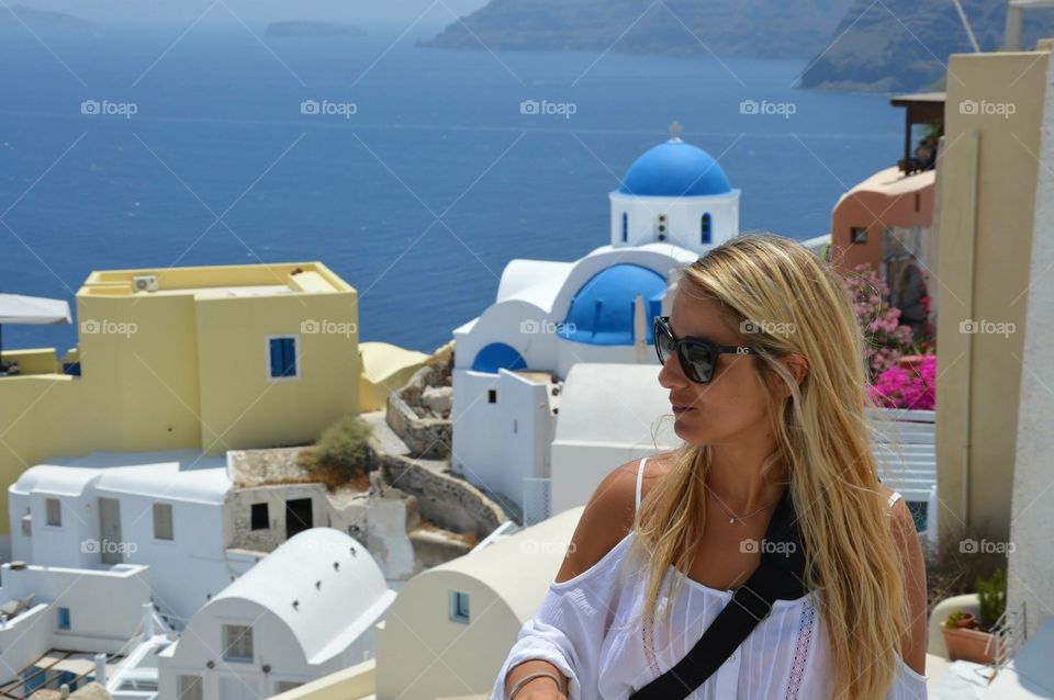 Wife in Santorini, Greece, all you need is here!
