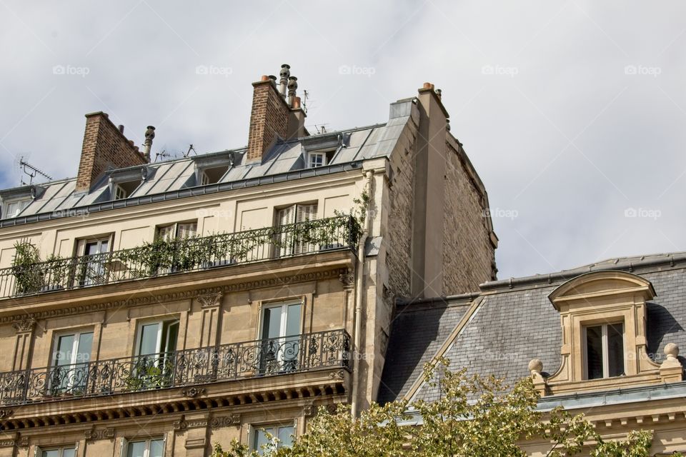 old house in the city