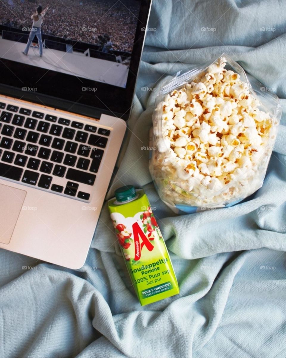 A dazzling shot for the Day.