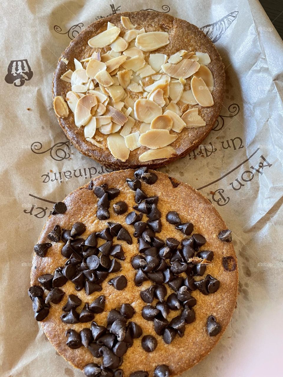 Chocolate chips biscuits 