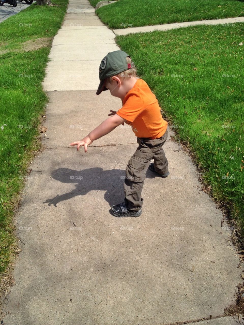 Dancing with shadows 