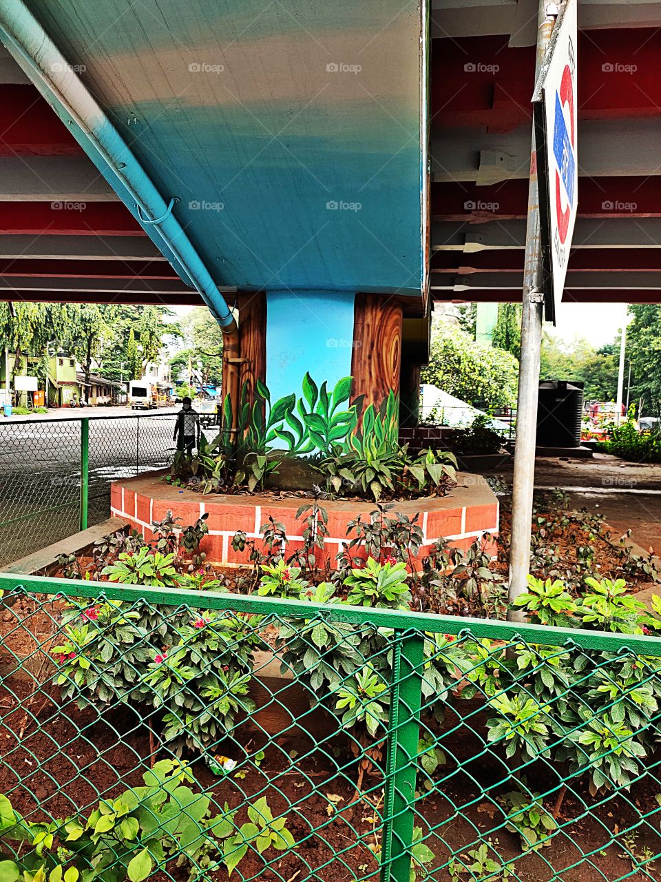 At the Flyover Pillers
Amazing Wall  Painting 🖌️🖌️
Traditional Flora Scene 
 Colourful Stripes On Rooftop