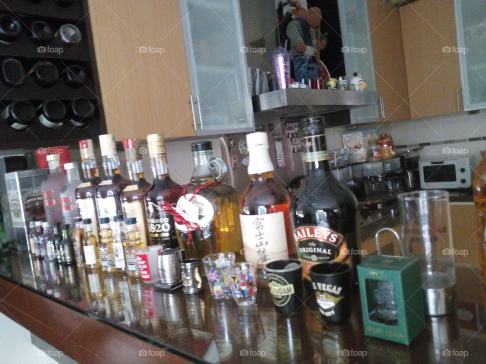 bar