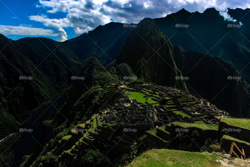 Midday Machu Picchu