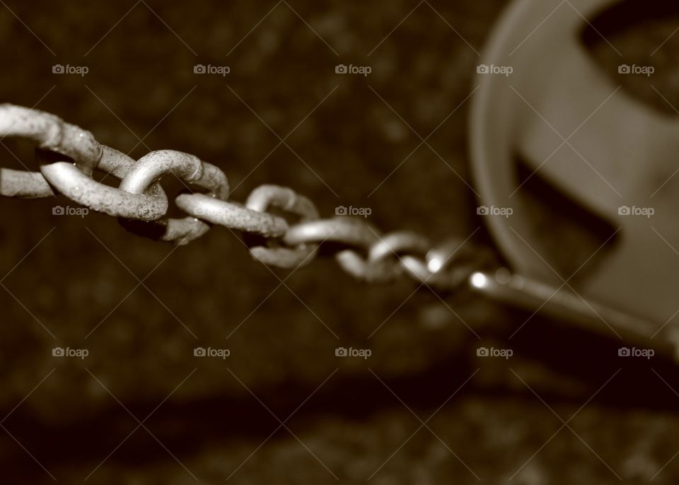 Old Chain Swing