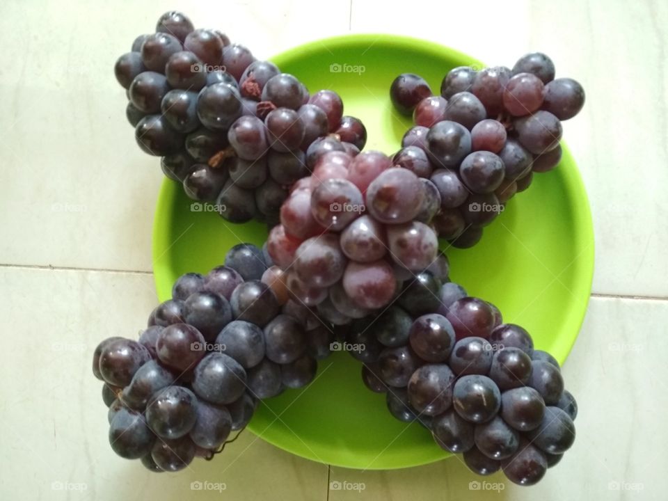 grape decoration