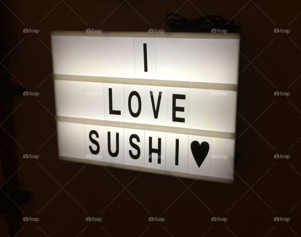 I love sushi 
