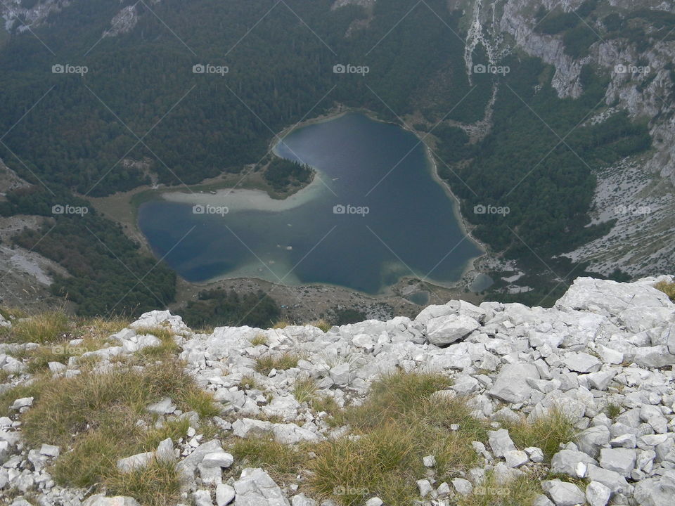 trnovacko lake