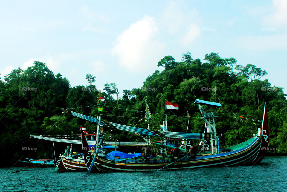 indonesia traditional boat