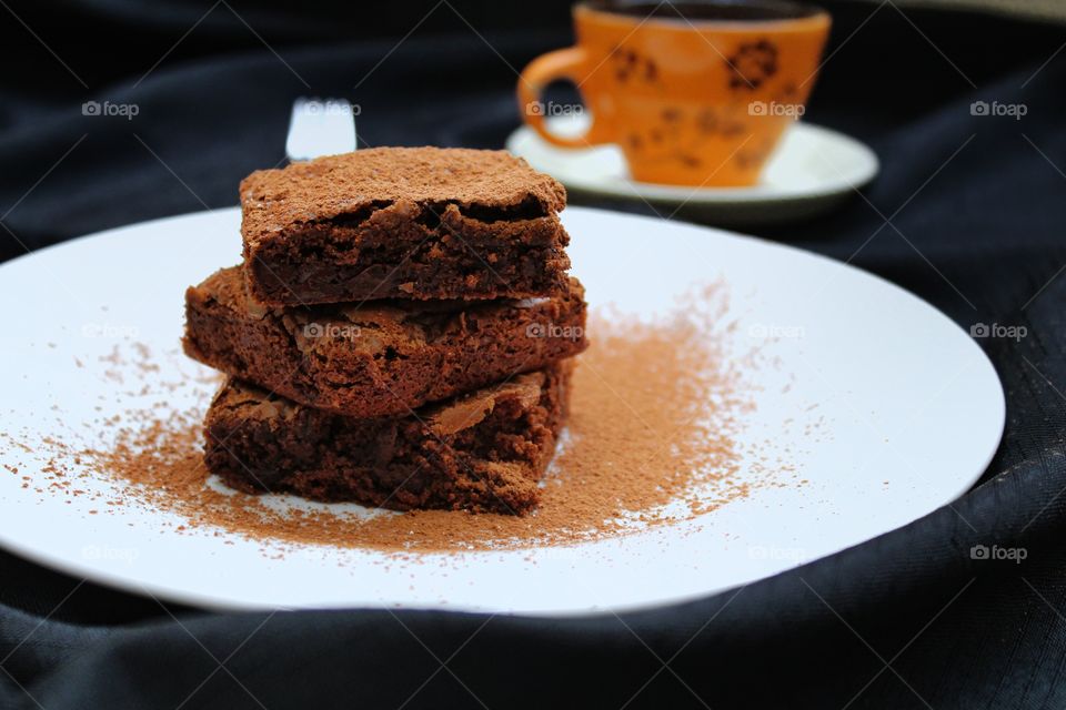 plate with brownies