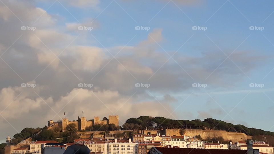São Jorge Castle, from one of the 7 Hills of Lisbon to another :)