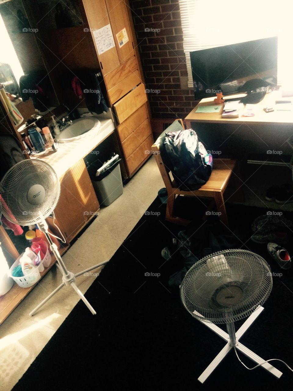 My current dorm room situation! A lil messy