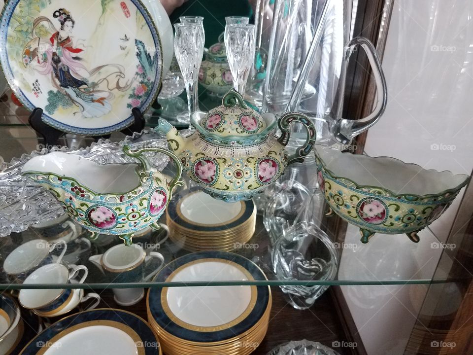 Porcelain tea set