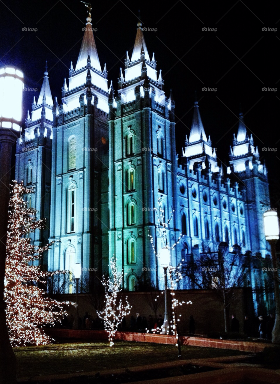 christmas night lights temple by leoalex94