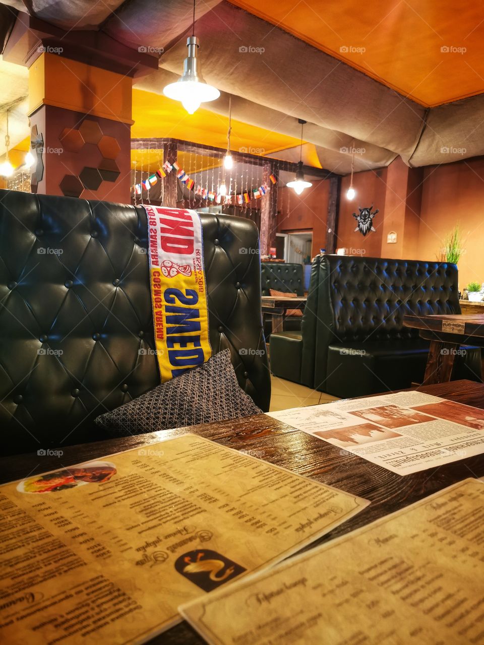 Table bar pub view decor interior