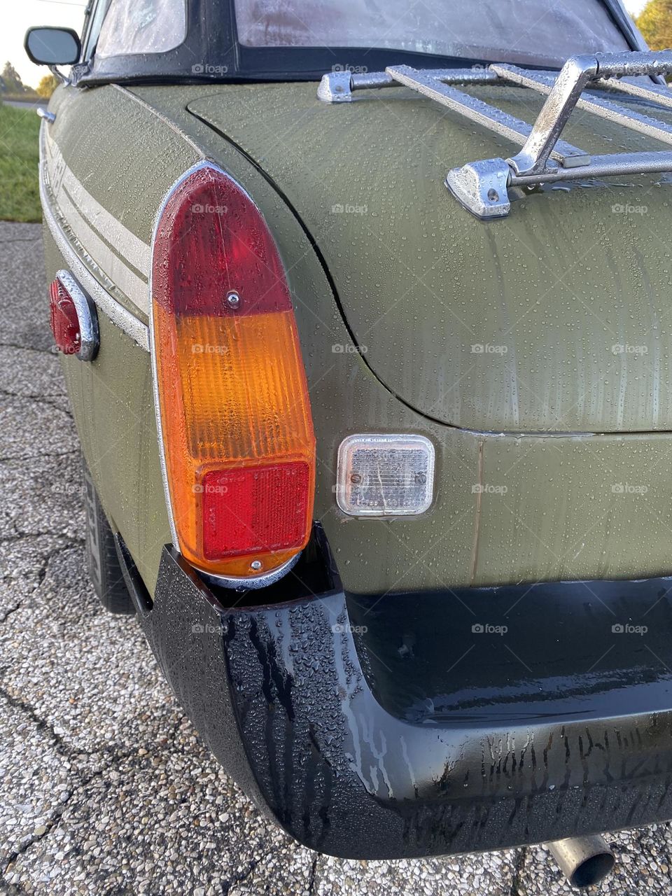 1976 MGB sports car