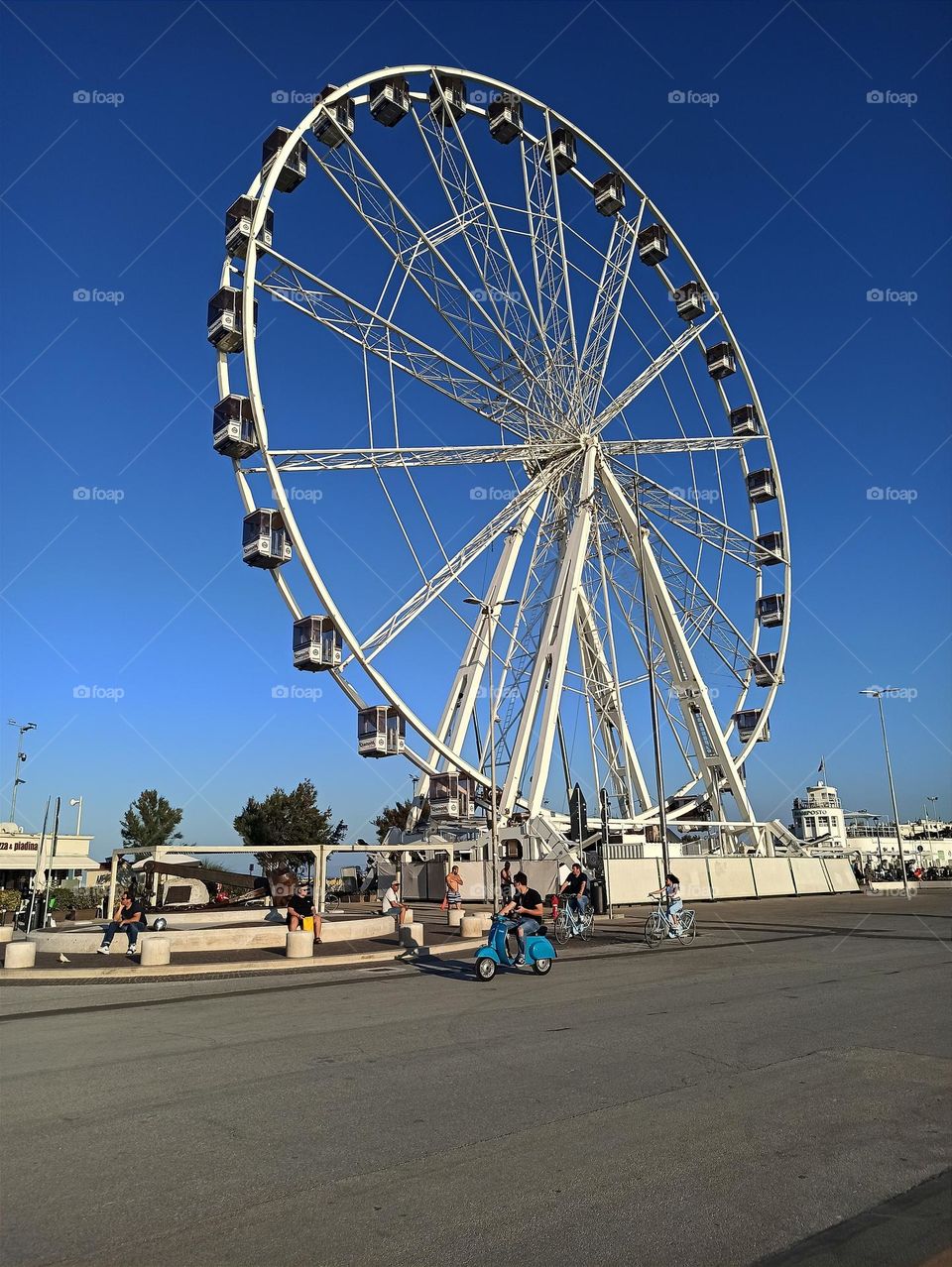 Commuting series: Motorcycles and Scooters