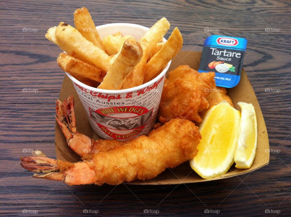 Fried prawns and chips 