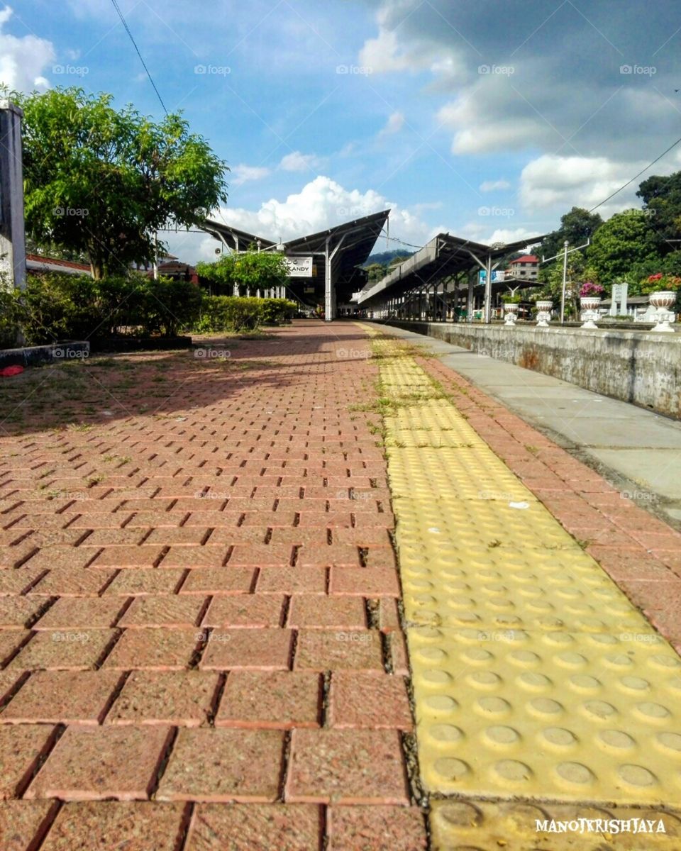 Kandy railway flatform