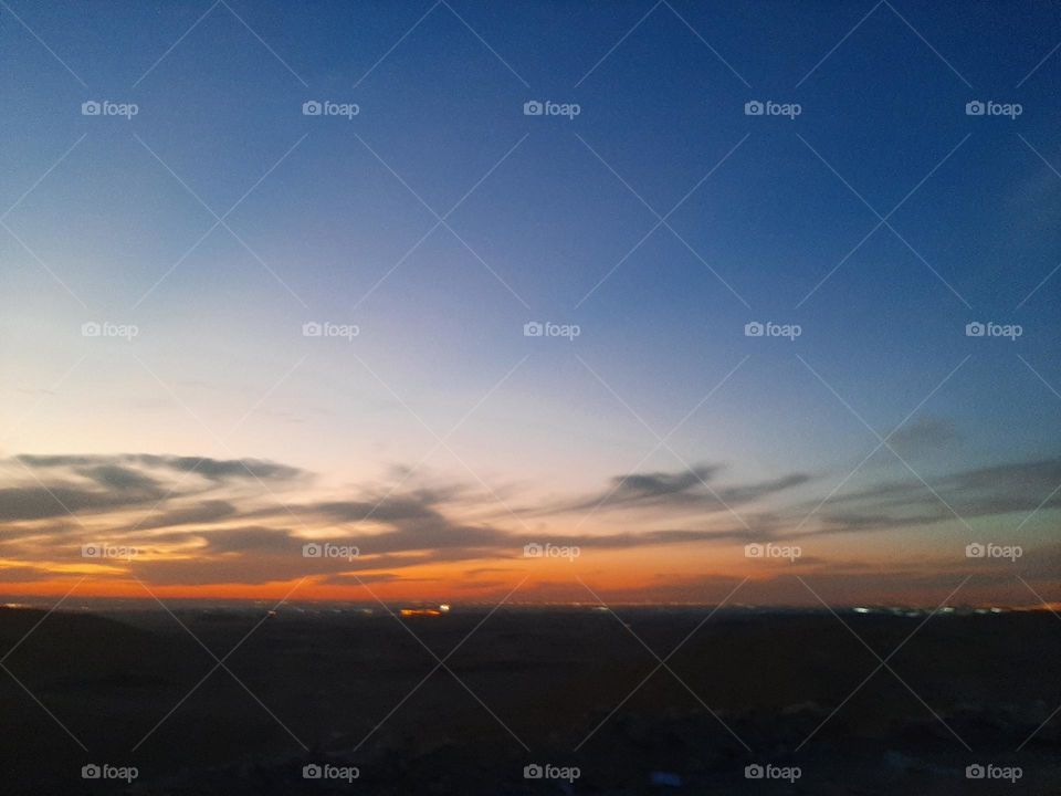 Please, I want you to support me, I need your help, I am poor, I need dollars, please