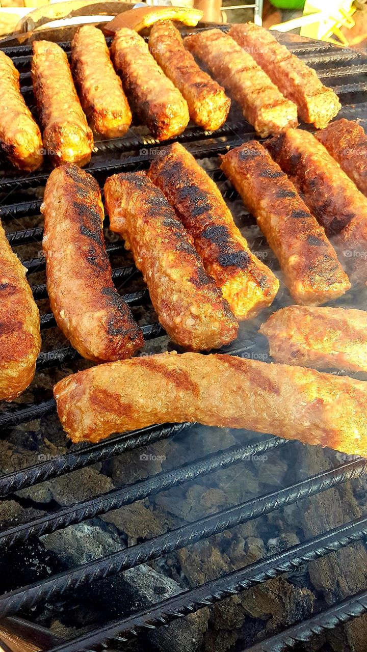 mici, traditional romanian food