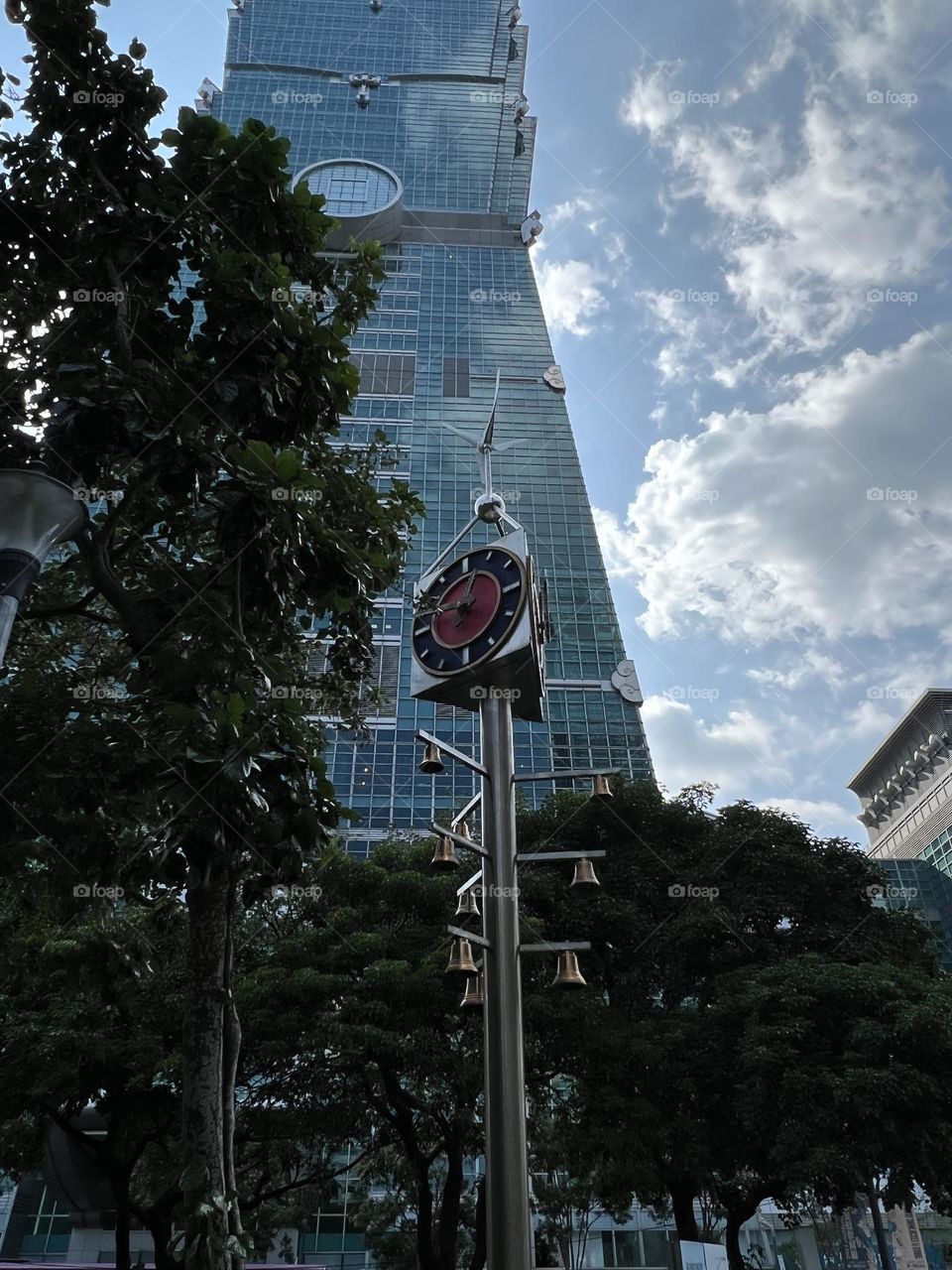 Taipei 101 & clock