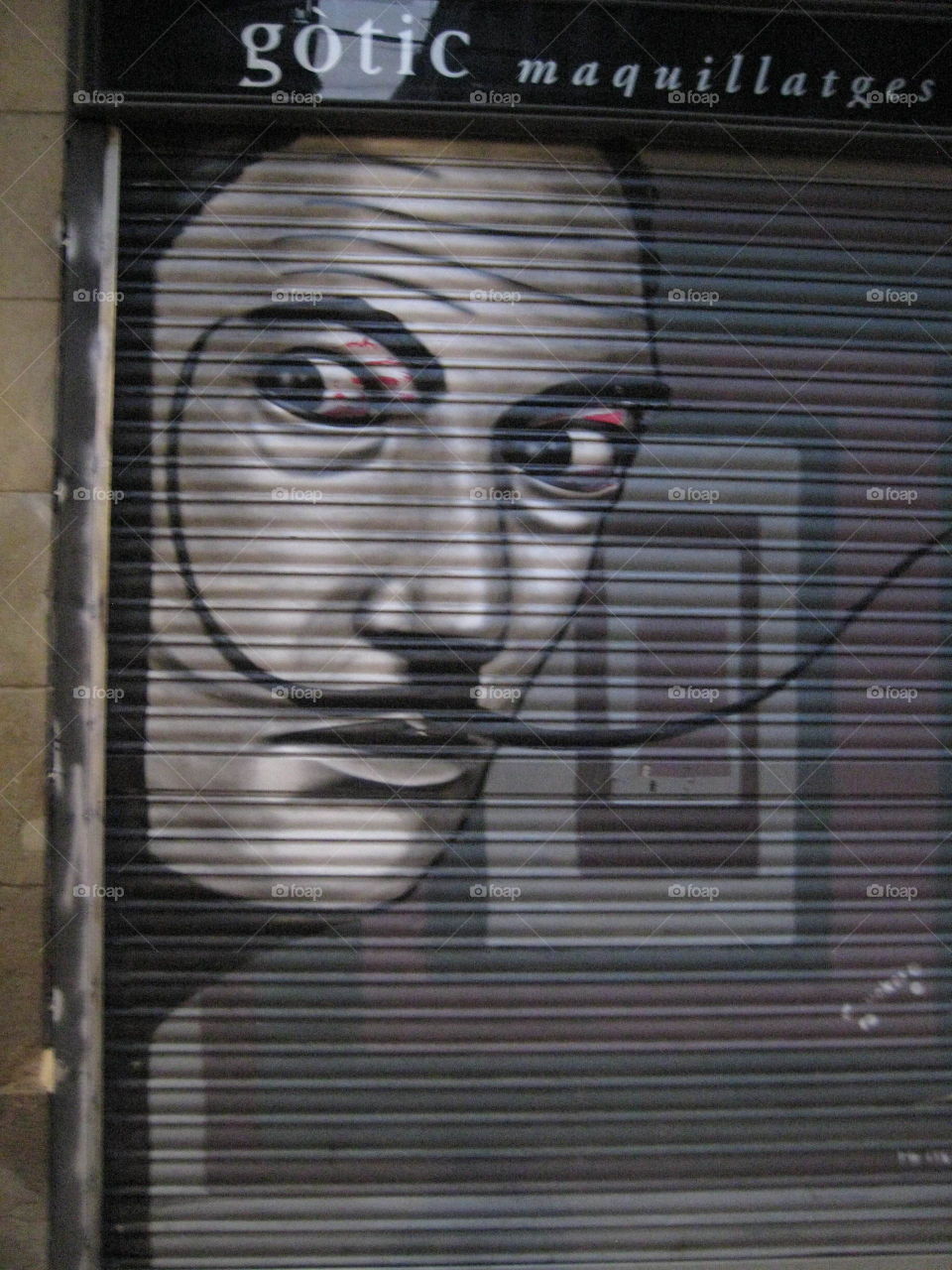 Dali graffiti 