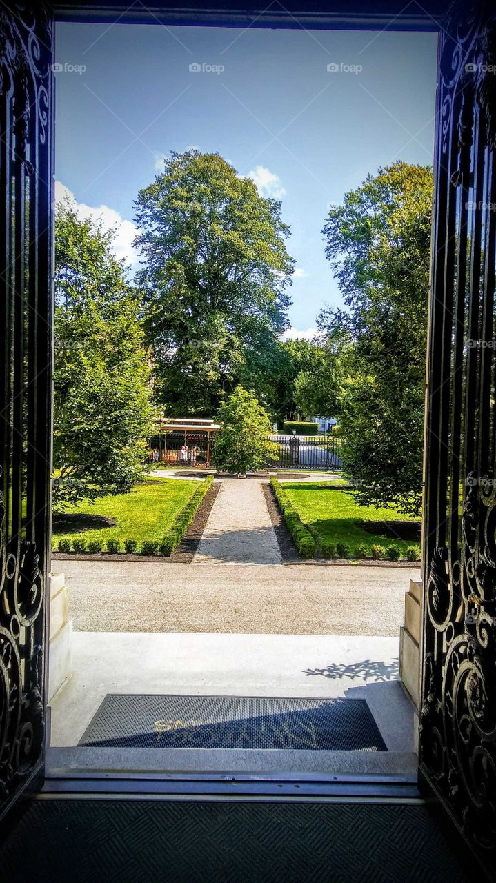 Entry way of the Elm